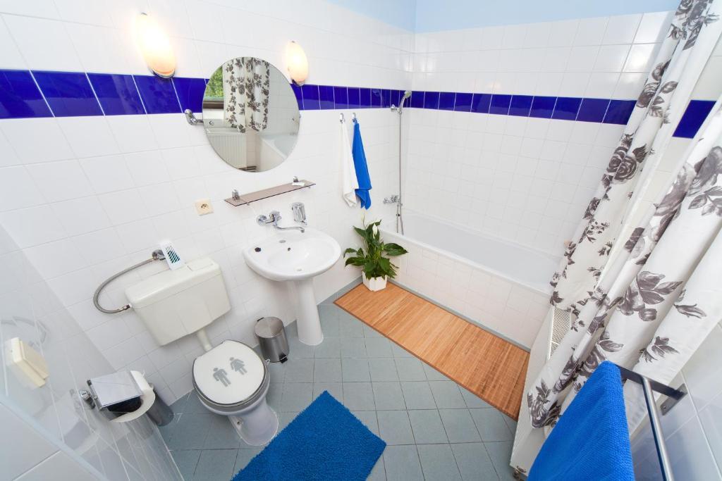 Hotel U Ruze Kutna Hora Ruang foto