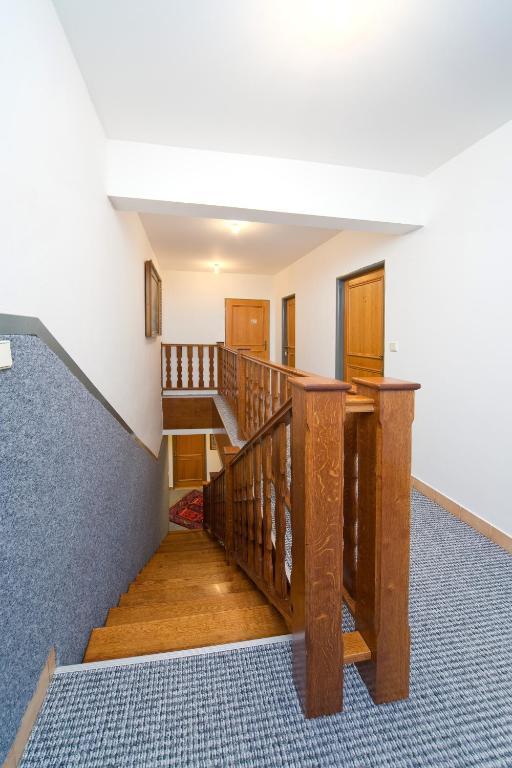 Hotel U Ruze Kutna Hora Bagian luar foto